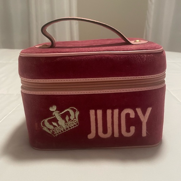 Juicy Couture Handbags - Vintage Juicy Couture Makeup Bag with Mirror
